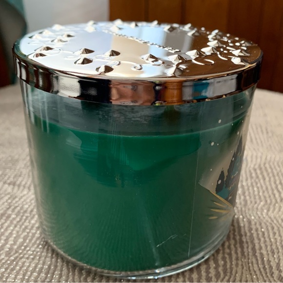 NWT Bath & Body Works 3-Wick Candle Fresh Balsam - Picture 5 of 9